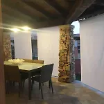 Dom wakacyjny With Garden - Con Giardino *
