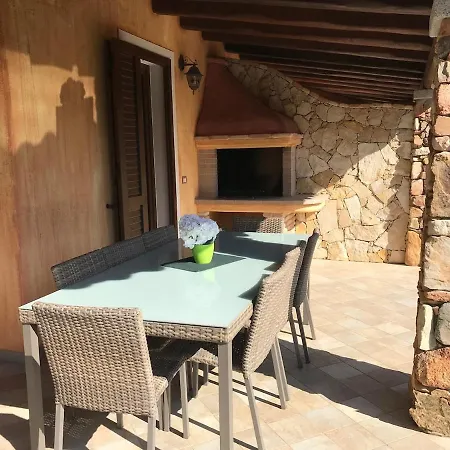 Holiday home With Garden - Con Giardino