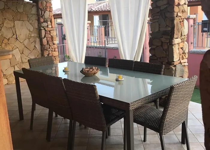 With Garden - Con Giardino Σπίτι διακοπών *