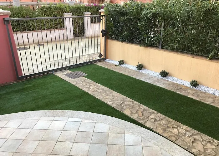 With Garden - Con Giardino Villasimius